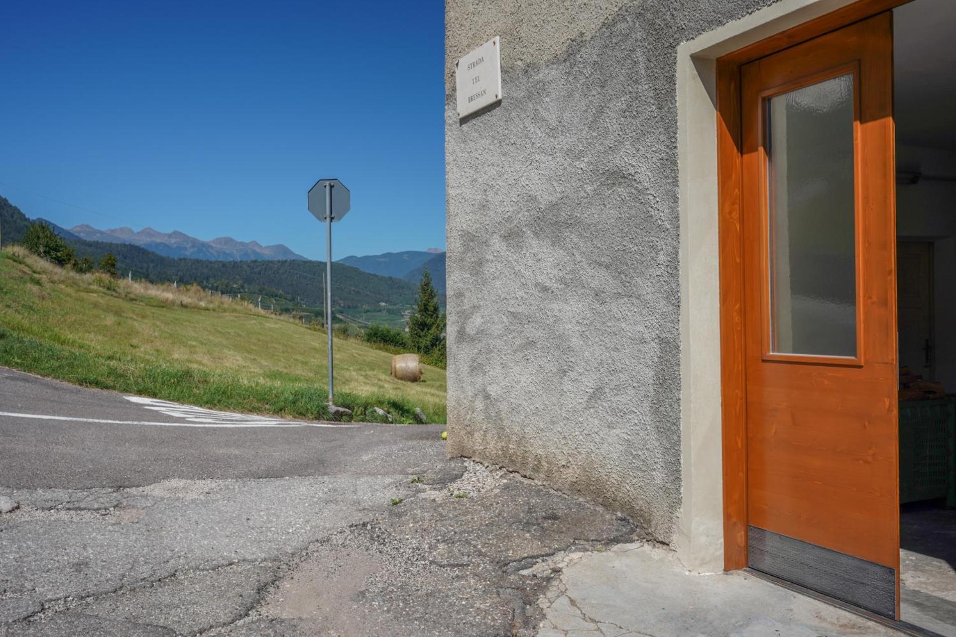 Appartamento La Sortiva Cles Bagian luar foto